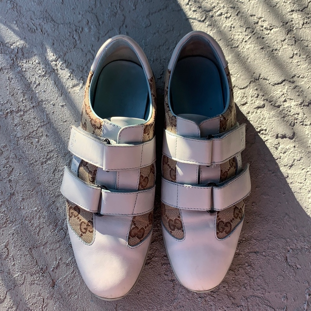 GUCCI powder blue shoes